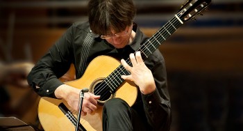 7 Clerch_Guitar Art Festival